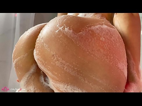 ❤️ Brunette شاور میں شدید orgasm کے لئے وائبریٹر کے ساتھ بلی میں مشت زنی کرتی ہے۔ ❤️ فحش میں ur.xxxgr.ru ❤